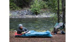 Thermarest Mesh Cot -Snow Peak Shop opplanet thermarest mesh cot regular blue 9034 usage 1