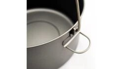 TOAKS Titanium 2000ml Pot W/Bail -Snow Peak Shop opplanet toaks titanium 2000ml pot w bail grey pot 2000 bh av 3